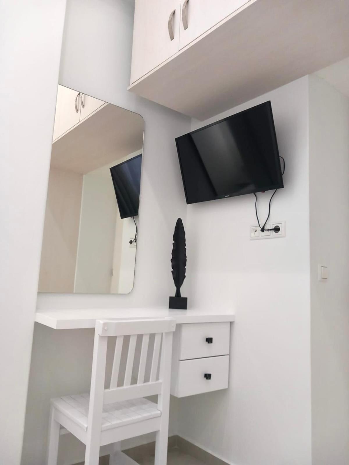 Apartment In The Centre For 4 People Naxos City ภายนอก รูปภาพ