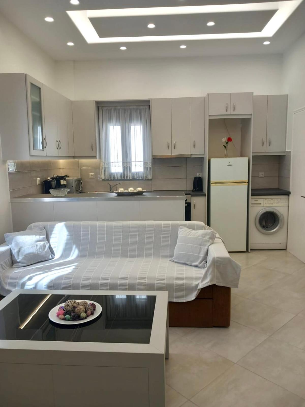 Apartment In The Centre For 4 People Naxos City ภายนอก รูปภาพ