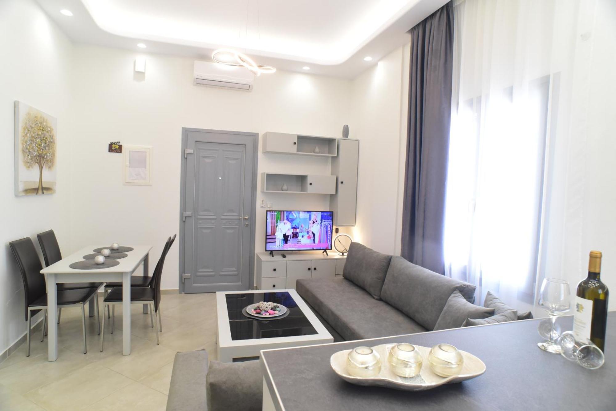Apartment In The Centre For 4 People Naxos City ภายนอก รูปภาพ